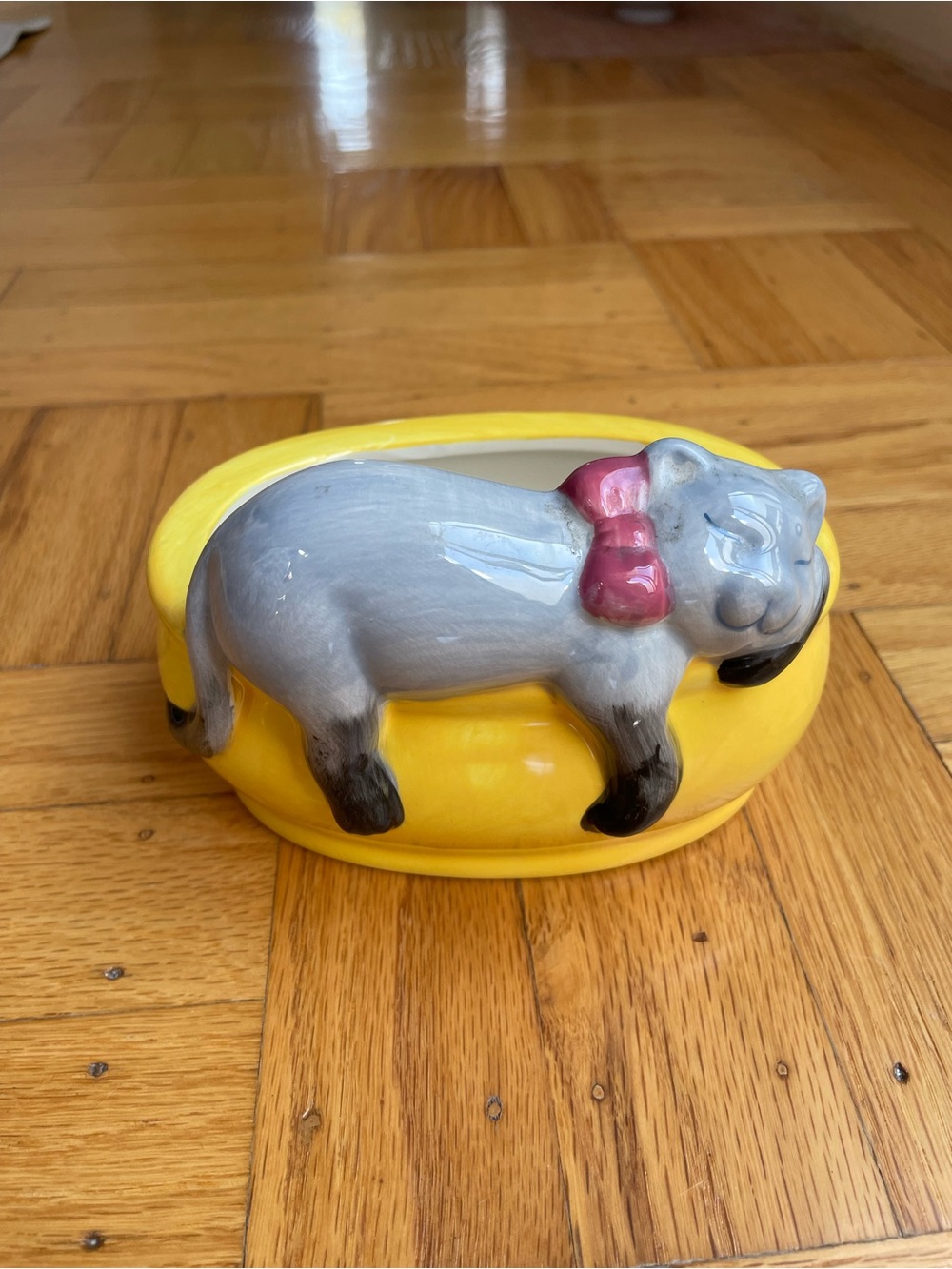 Ceramic Grey Cat Trinket dish or plant pot